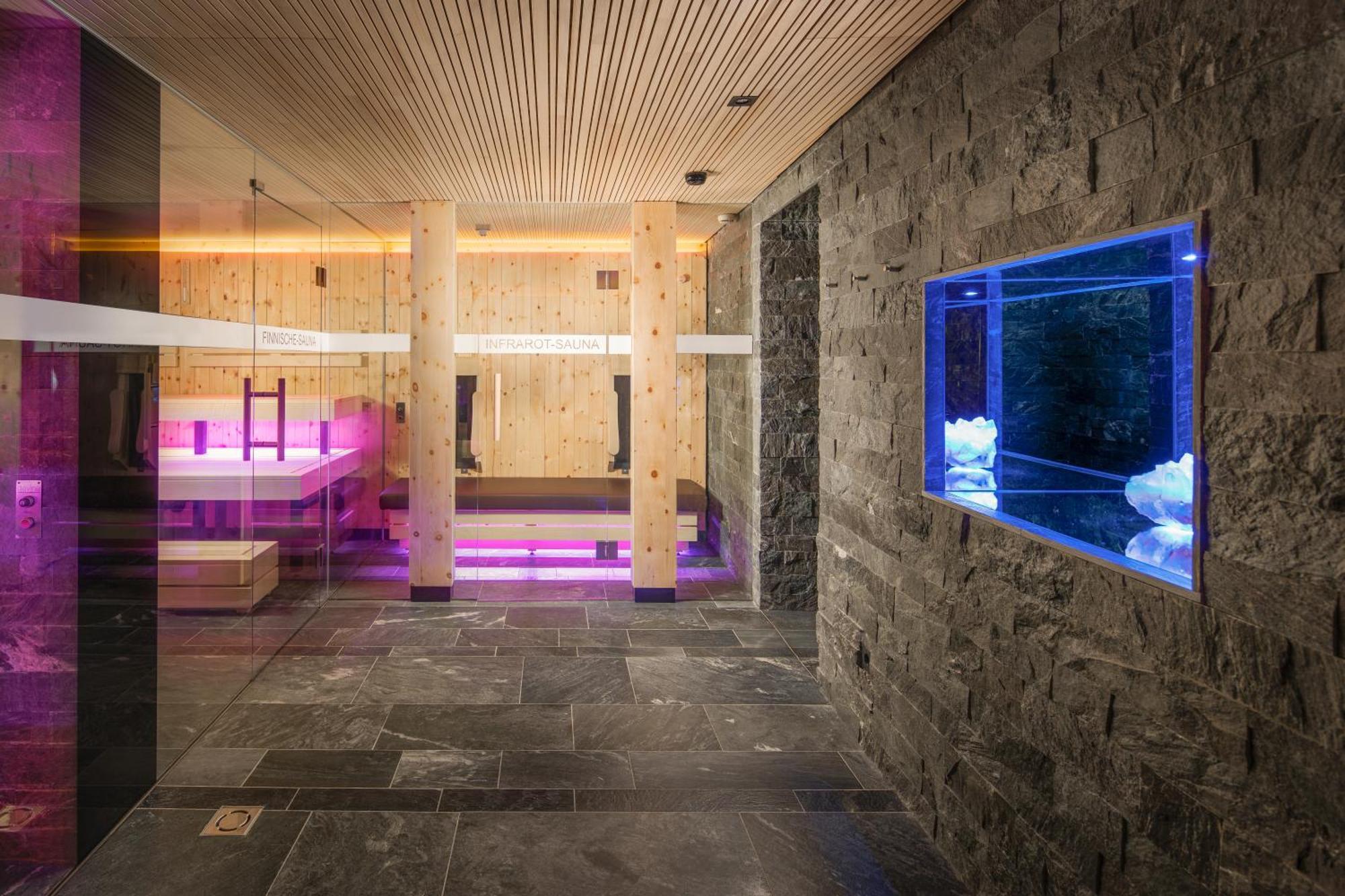 Hotel Goldener Adler - Im Sommer Silvretta Card Premium Inkludiert Ischgl Luaran gambar