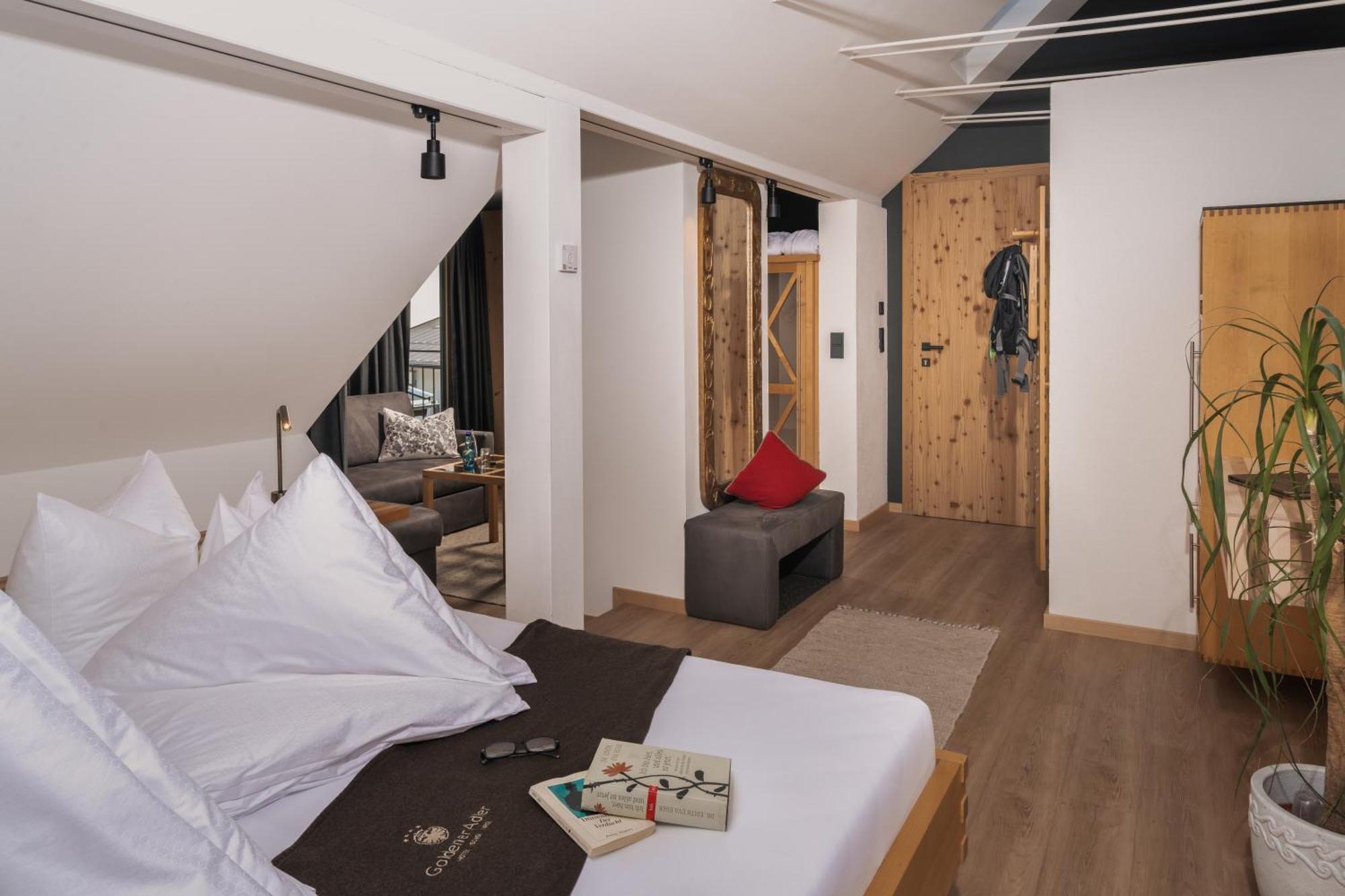 Hotel Goldener Adler - Im Sommer Silvretta Card Premium Inkludiert Ischgl Luaran gambar