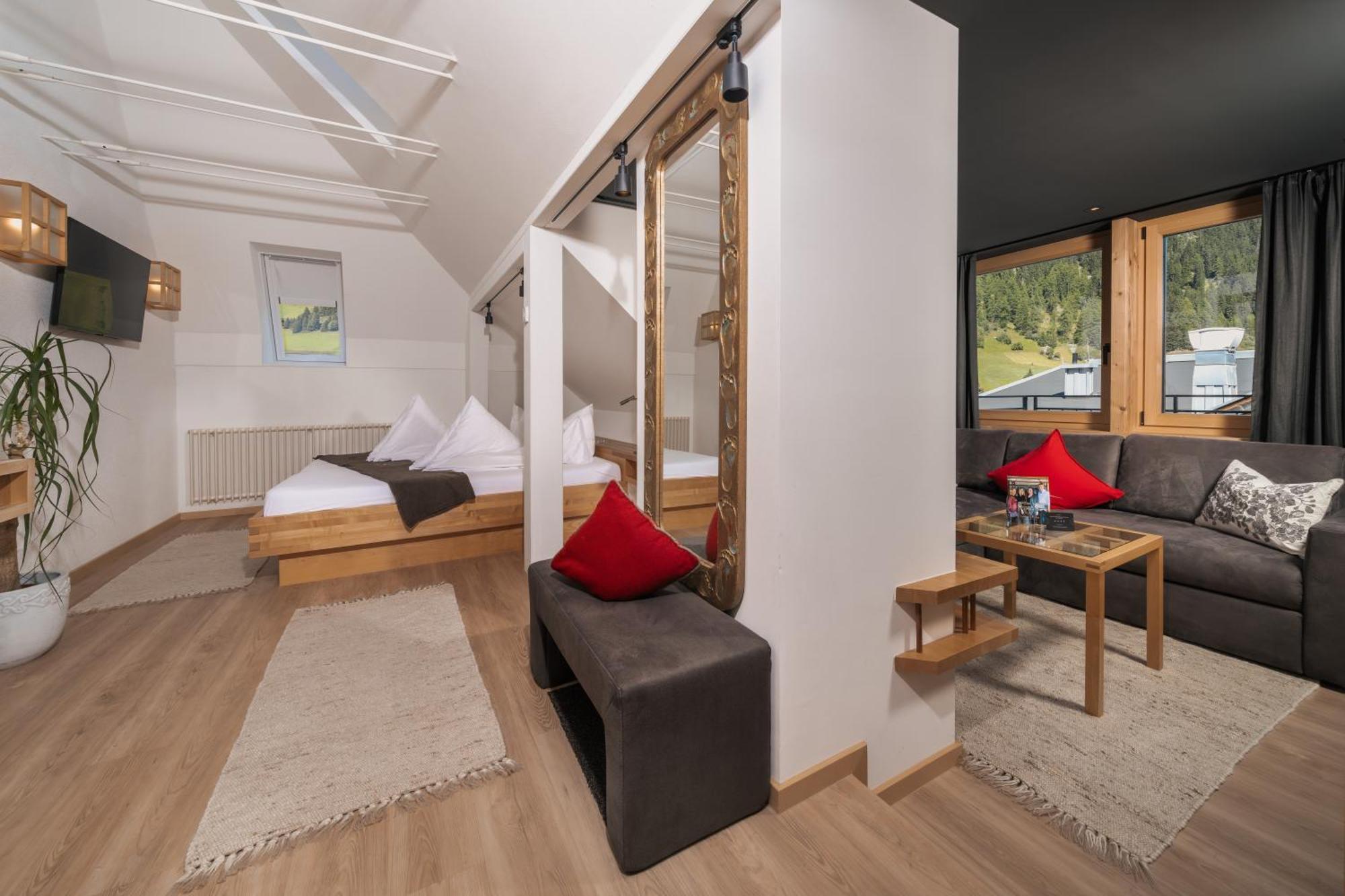 Hotel Goldener Adler - Im Sommer Silvretta Card Premium Inkludiert Ischgl Luaran gambar